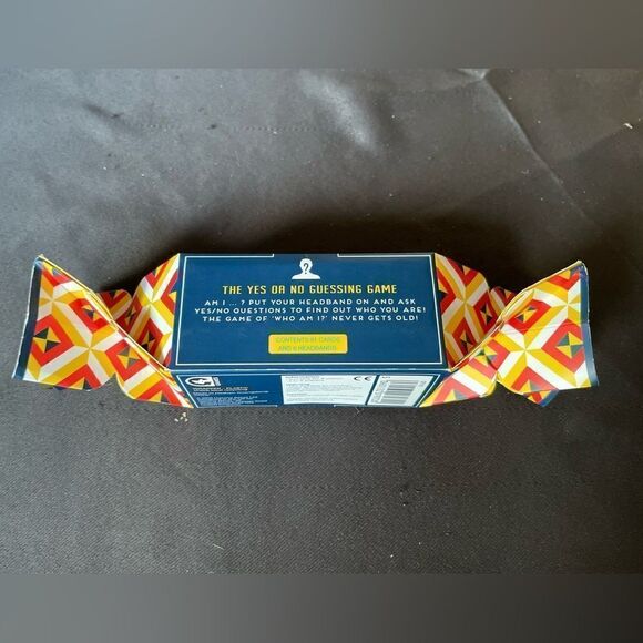 Crackerbox Who Am I? Yes or No Guessing Game, Brand New Sealed Never Used - Picture 3 of 4
